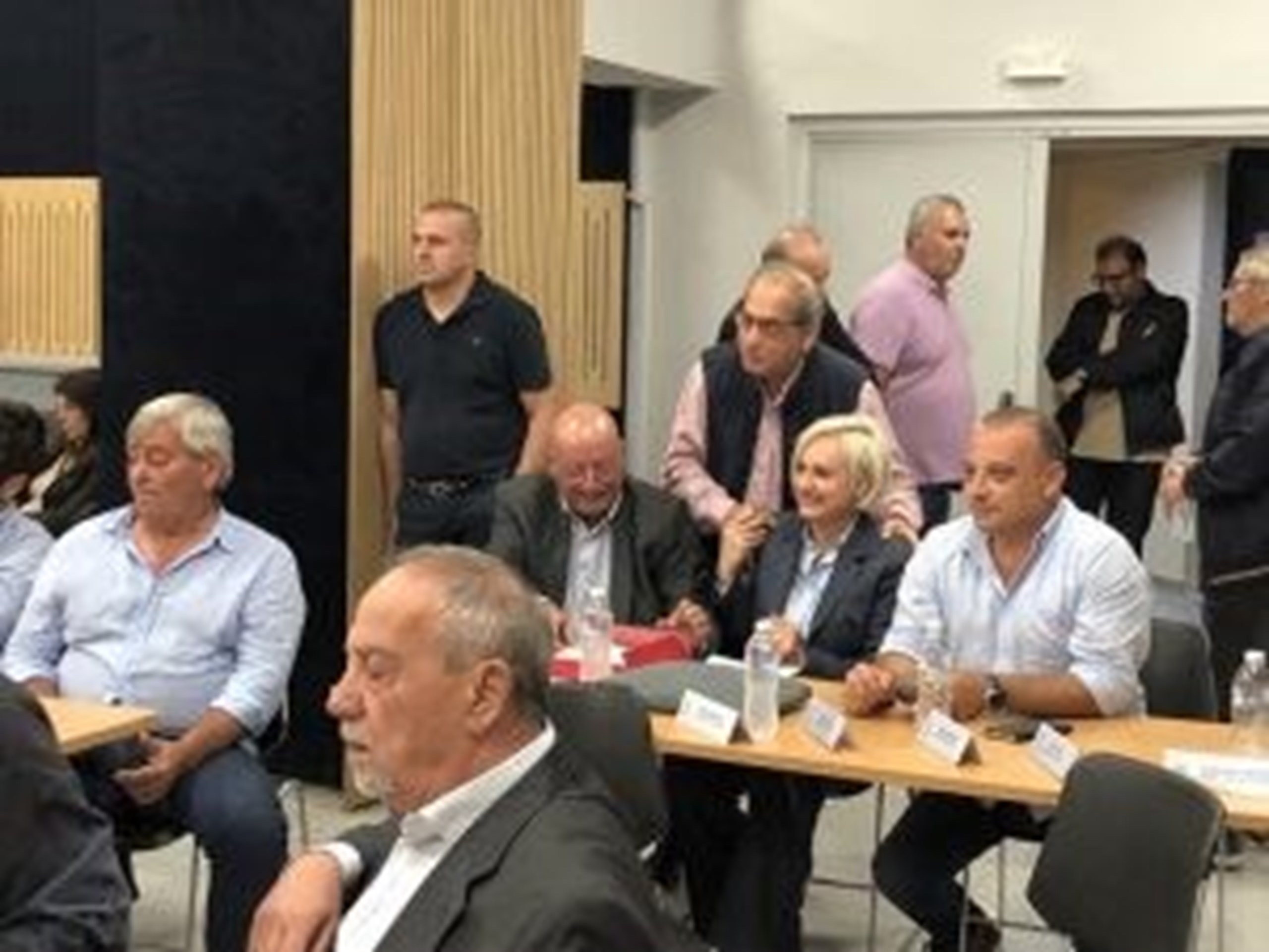 ΟΜΟΦΩΝΗ ΑΠΟΦΑΣΗ ΔΗΜΟΤΙΚΟΥ ΣΥΜΒΟΥΛΙΟΥ ΓΙΑ ΤΗ ΔΙΑΤΗΡΗΣΗ ΤΟΥ ΝΠΔΔ ΚΟΙΠΑΠ " Η ΕΣΤΙΑ"